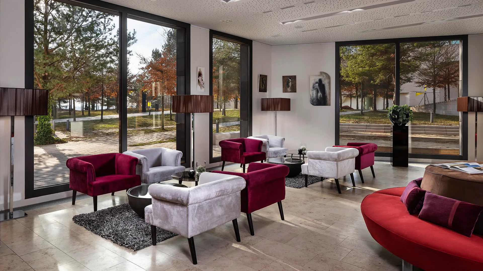 Melia Luxembourg Hotell 4*,